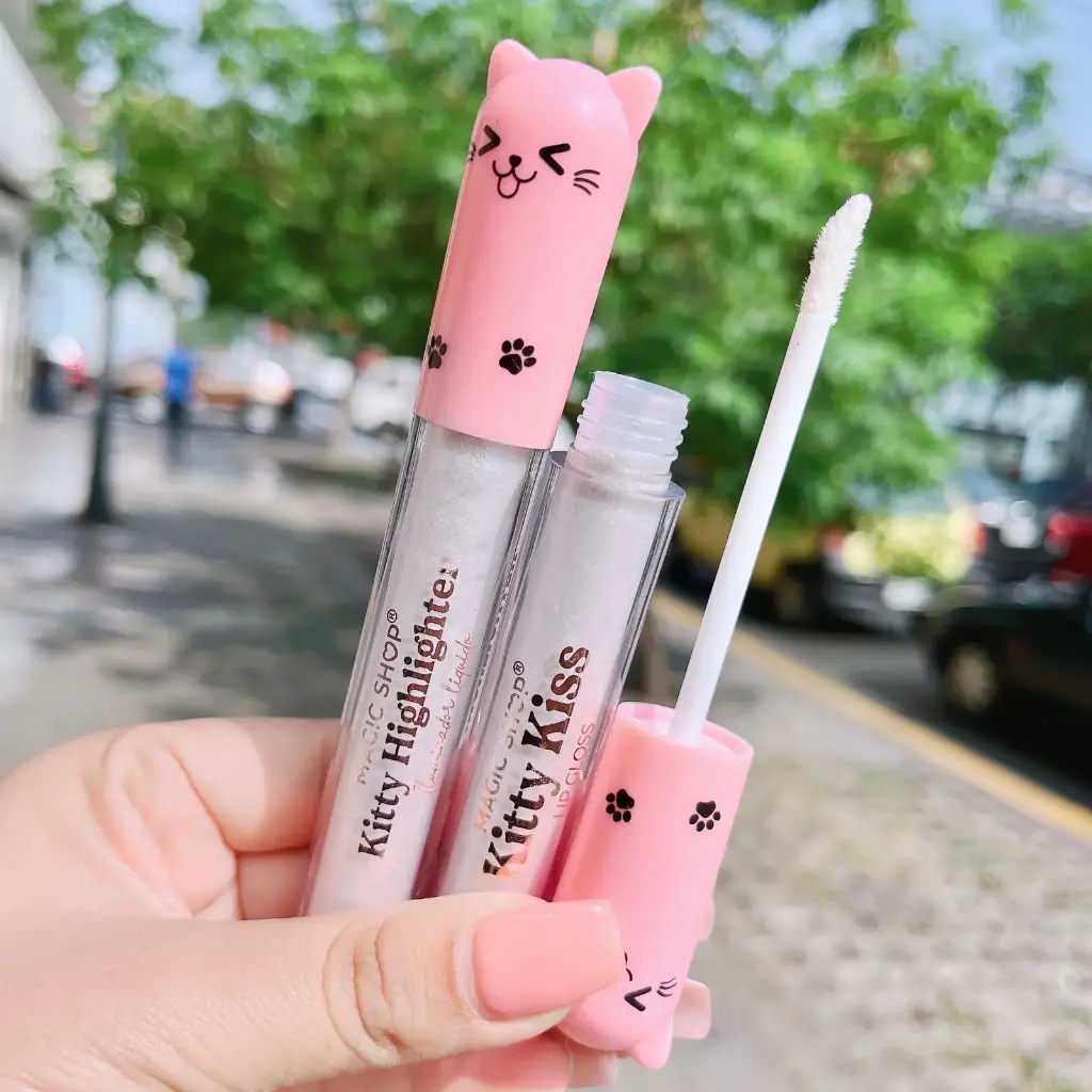 Iluminador liquido Kitty Magic Shop 0701