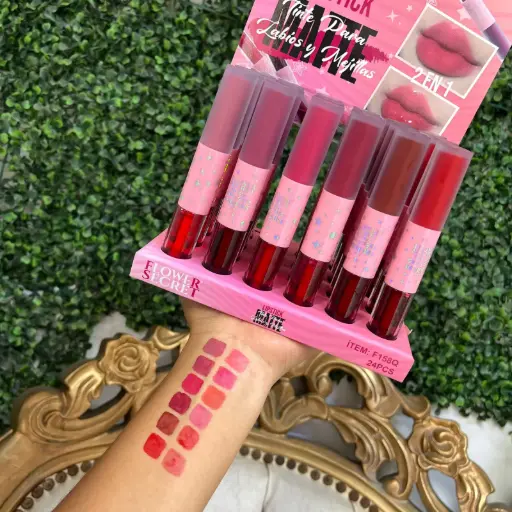 Labial tinta + matte 2 en 1- F158Q FS